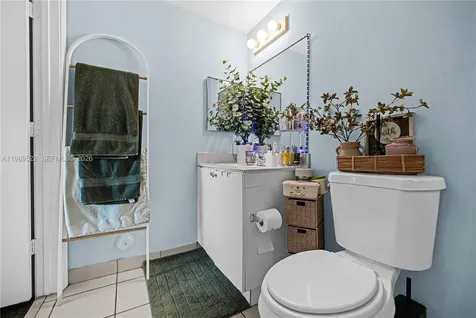 11060 SW 196th Street Cutler Bay FL 33157