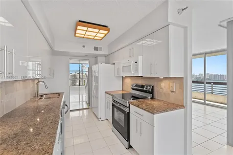 19101 NE 36th Court Aventura FL 33180