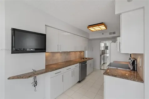 19101 NE 36th Court Aventura FL 33180