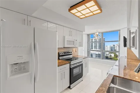 19101 NE 36th Court Aventura FL 33180