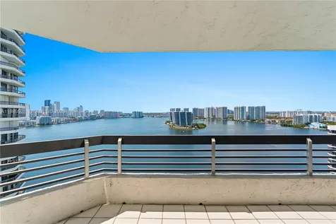 19101 NE 36th Court Aventura FL 33180