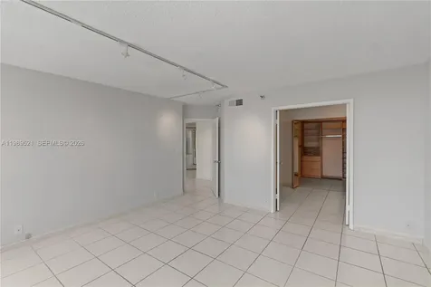 19101 NE 36th Court Aventura FL 33180