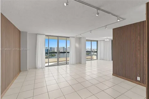 19101 NE 36th Court Aventura FL 33180
