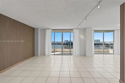 19101 NE 36th Court Aventura FL 33180