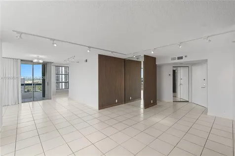 19101 NE 36th Court Aventura FL 33180