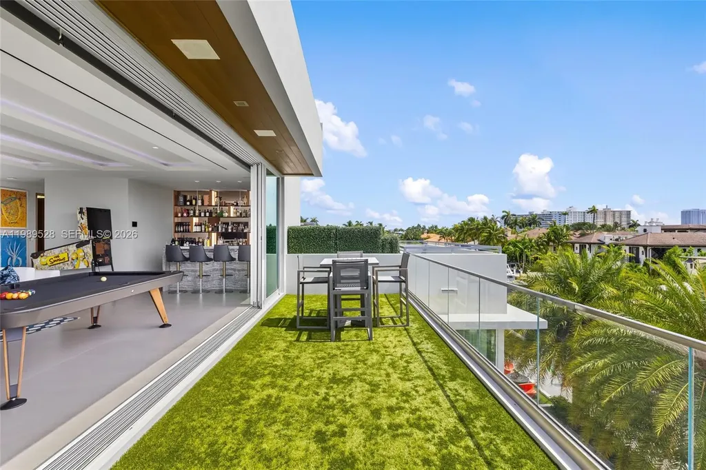 650 Royal Plaza Drive Fort Lauderdale FL 33301