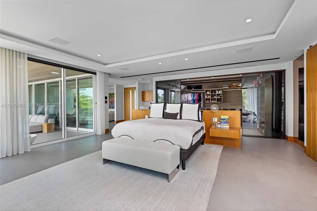 650 Royal Plaza Drive Fort Lauderdale FL 33301
