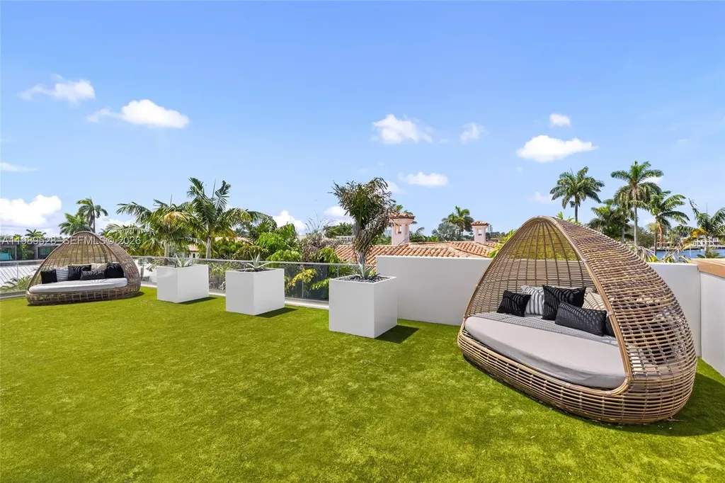 650 Royal Plaza Drive Fort Lauderdale FL 33301