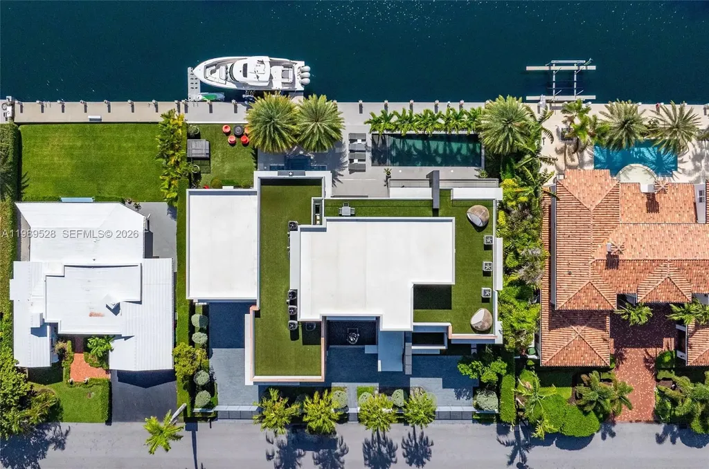 650 Royal Plaza Drive Fort Lauderdale FL 33301