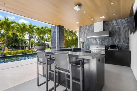 650 Royal Plaza Drive Fort Lauderdale FL 33301