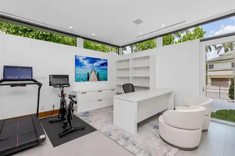 650 Royal Plaza Drive Fort Lauderdale FL 33301