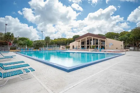 14601 N Kendall Drive Miami FL 33186