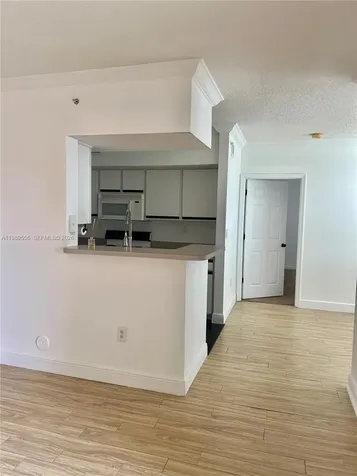 11650 SW 2nd Street Pembroke Pines FL 33025