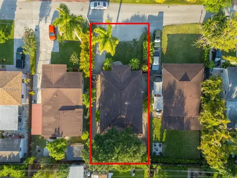 7048 SW 83rd Court Miami FL 33143