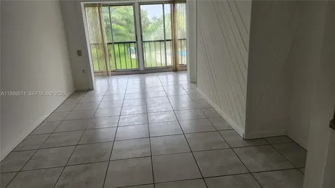 9405 W Flagler Street Miami FL 33174