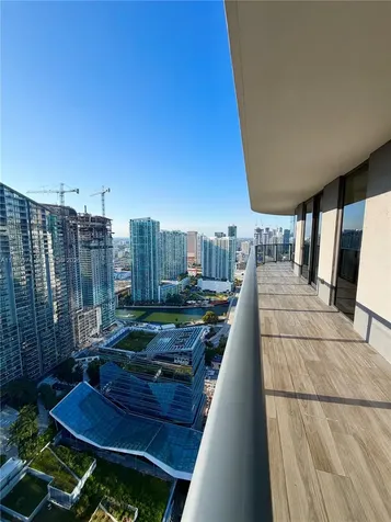 Miami FL 33130
