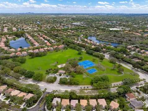 10971 NW 12th Place Plantation FL 33322