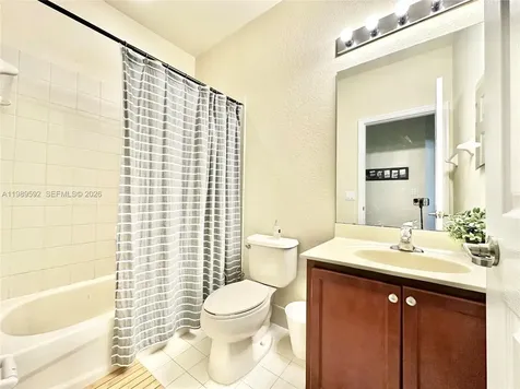 11403 NW 89th Street Doral FL 33178