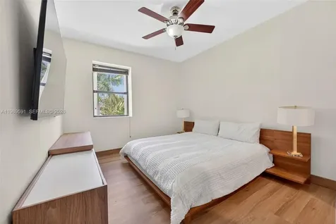17340 SW 154th Place Miami FL 33187