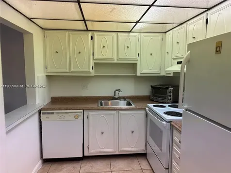 253 S Cypress Road Pompano Beach FL 33060