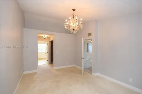 4801 Grapevine Way Davie FL 33331