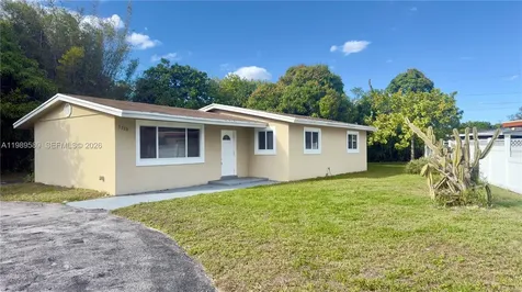 1125 NW 16th Court Fort Lauderdale FL 33311