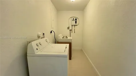 1125 NW 16th Court Fort Lauderdale FL 33311