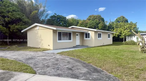 1125 NW 16th Court Fort Lauderdale FL 33311