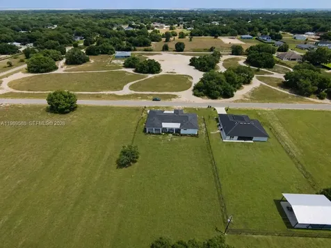 1715 Mcarthur Avenue Lehigh Acres FL 33972