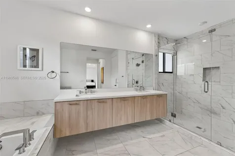 8267 SW 120th Terrace Miami FL 33156