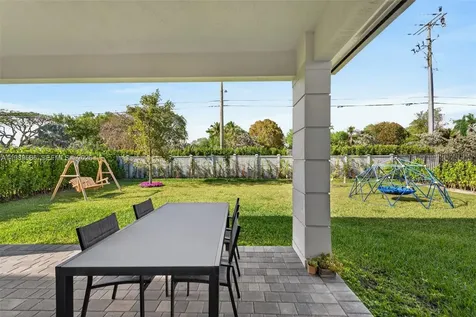 8267 SW 120th Terrace Miami FL 33156