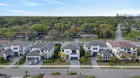 8267 SW 120th Terrace Miami FL 33156