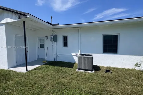 2450 NW 157th Street Road Miami Gardens FL 33054