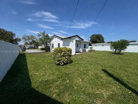 2450 NW 157th Street Road Miami Gardens FL 33054