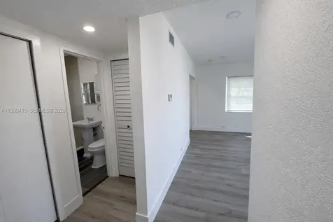 2450 NW 157th Street Road Miami Gardens FL 33054