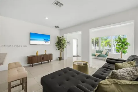 1924 SW 20th Street Miami FL 33145