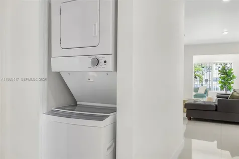 1924 SW 20th Street Miami FL 33145