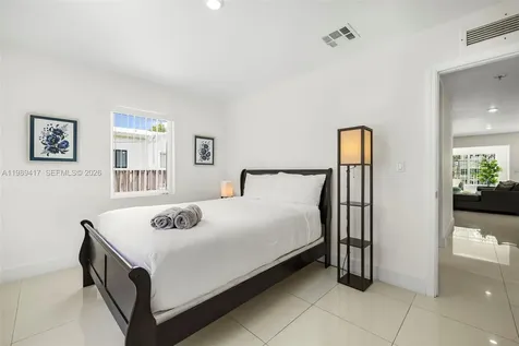 1924 SW 20th Street Miami FL 33145