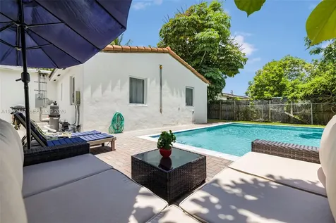 1924 SW 20th Street Miami FL 33145