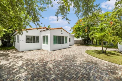 1924 SW 20th Street Miami FL 33145