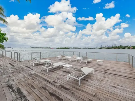 3 Island Avenue Miami Beach FL 33139