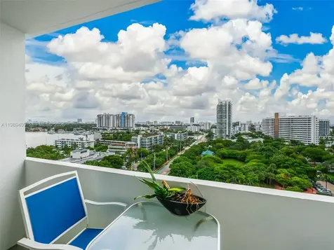 3 Island Avenue Miami Beach FL 33139