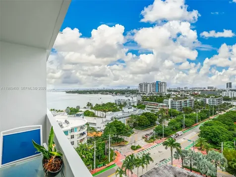 3 Island Avenue Miami Beach FL 33139