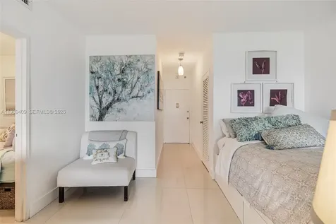 3 Island Avenue Miami Beach FL 33139