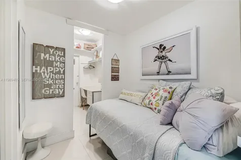 3 Island Avenue Miami Beach FL 33139