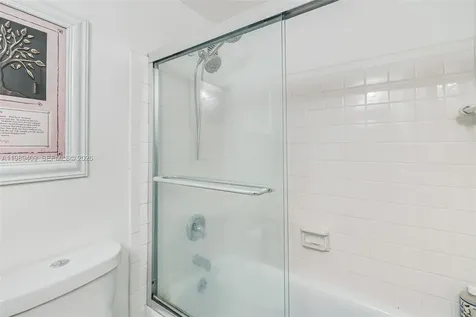 3 Island Avenue Miami Beach FL 33139