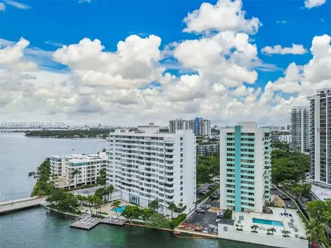 3 Island Avenue Miami Beach FL 33139