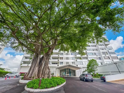 3 Island Avenue Miami Beach FL 33139