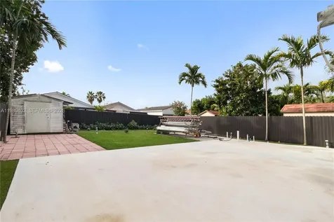 14052 SW 167th Terrace Miami FL 33177