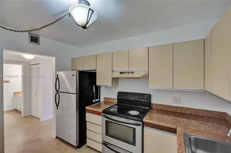 2500 Parkview Drive Hallandale Beach FL 33009